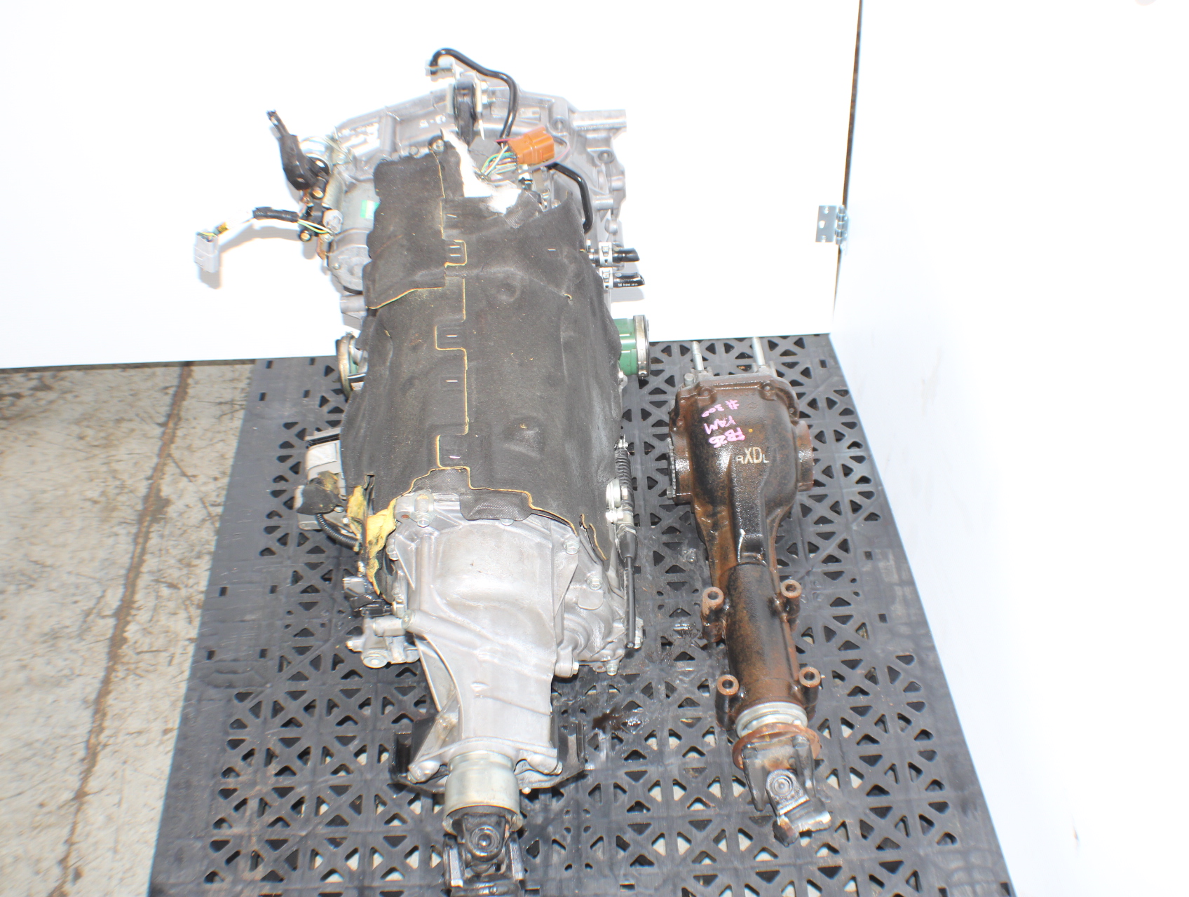 JDM 2014-2015 2016  SUBARU FORESTER CVT AUTOMATIC TRANSMISSION FB25 2.5L TR580DHMAA REAR DIFFERENTIAL