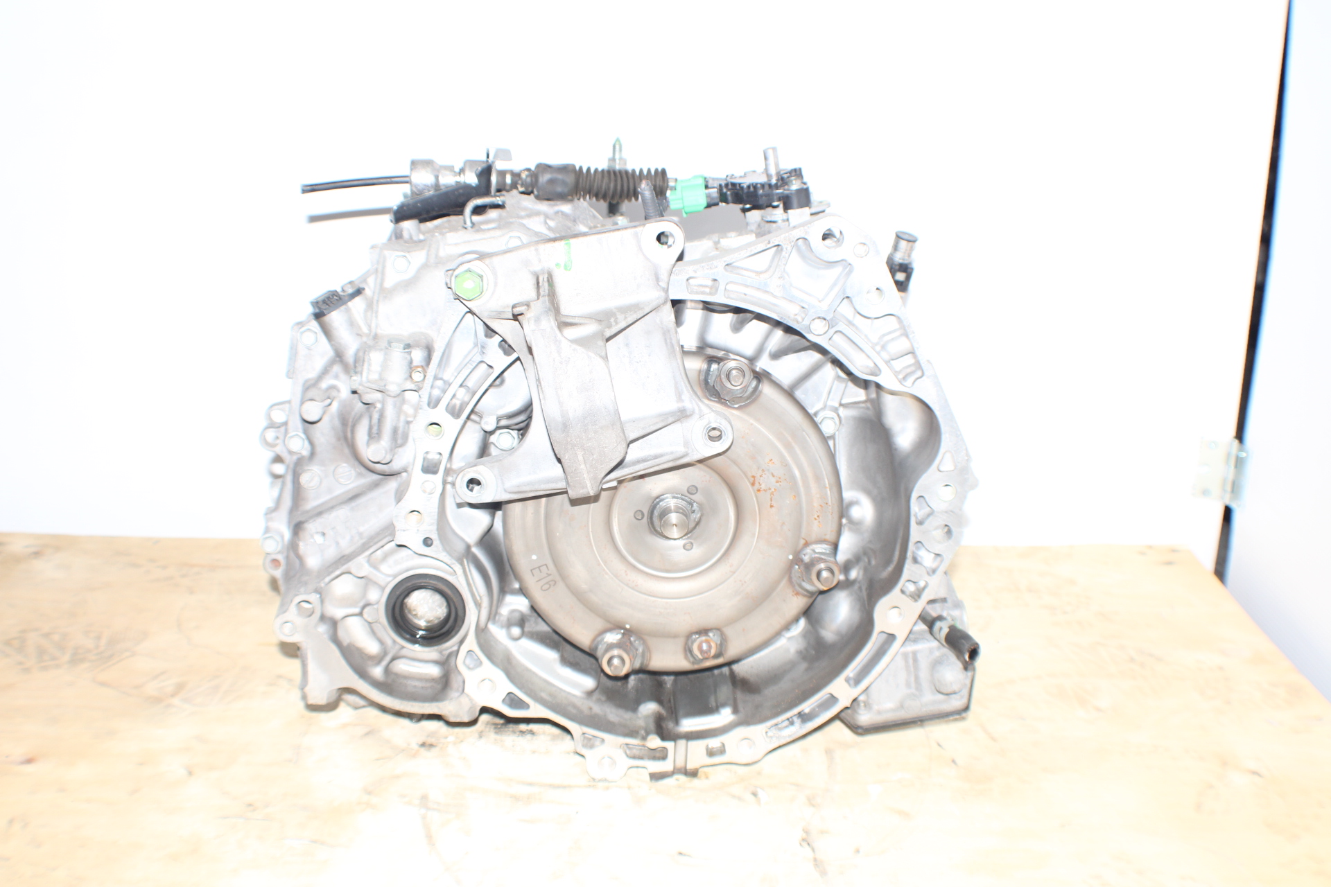 2009 2010 2011 2012 Nissan Versa CVT Automatic Transmission 1.8L JDM MR18DE RE0F08B