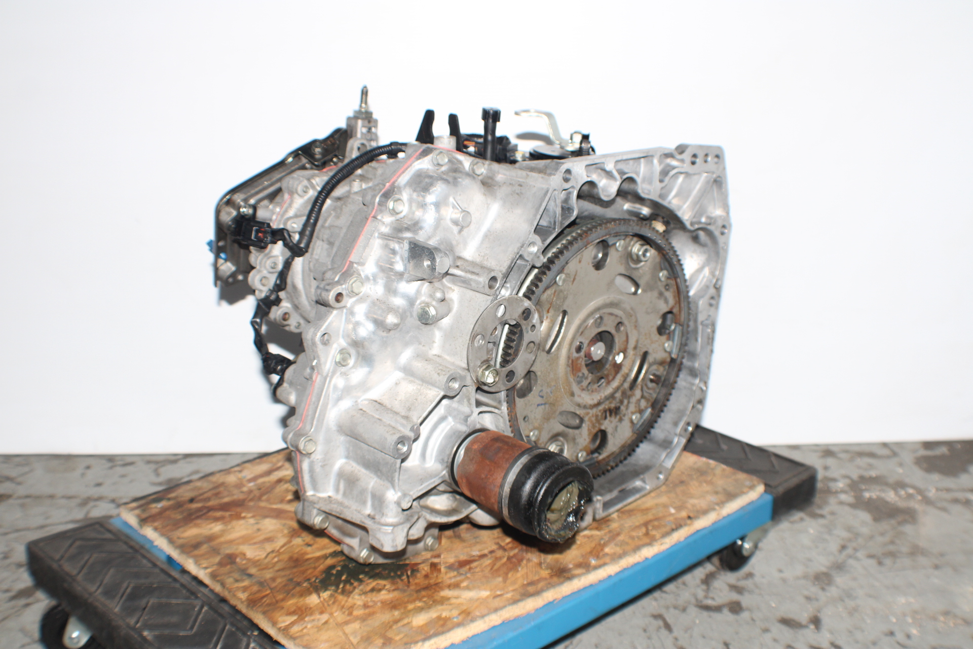 2013 2014 2015 2016 NISSAN SENTRA AUTOMATIC CVT TRANSMISSION JDM MRA8 1.8L CVT TRANSMISSION